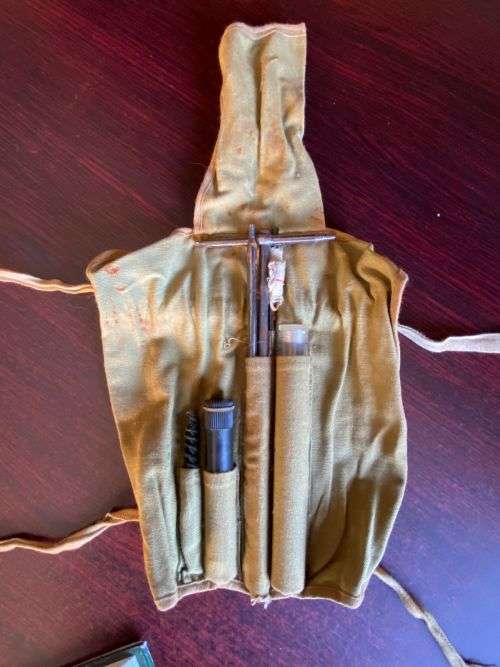 R1 CLEANING KIT-COMPLETE -CONDITION FAIR GOOD