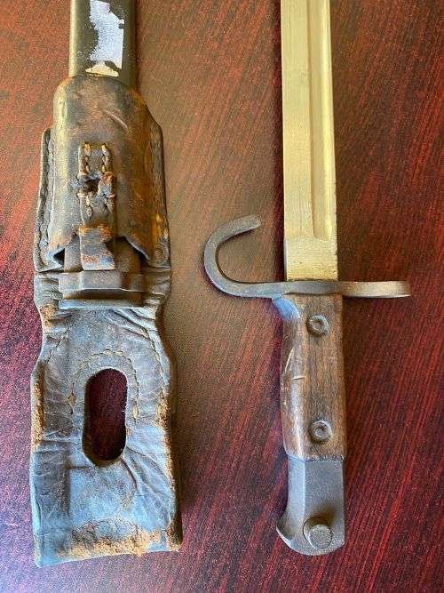 EARLY PRODUCTION JAPAN,TYPE 30(30 TH YEAR)-1897-BAYONET-KOKURA ARSENAL-IT HAS A ROUNDED POMMEL,SHAPE