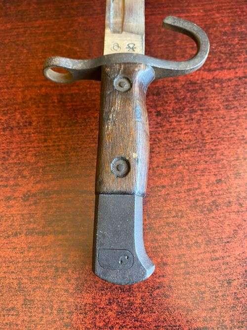 EARLY PRODUCTION JAPAN,TYPE 30(30 TH YEAR)-1897-BAYONET-KOKURA ARSENAL-IT HAS A ROUNDED POMMEL,SHAPE