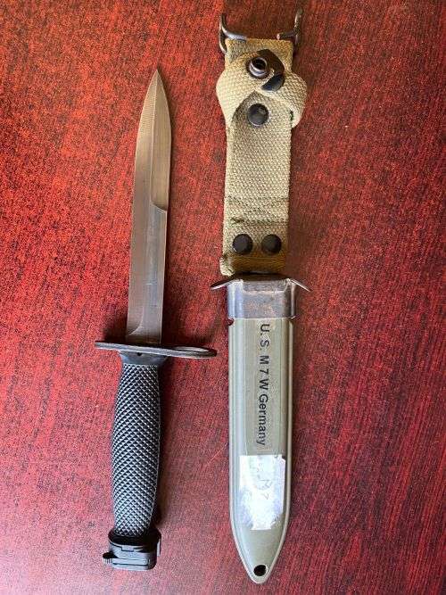 USA M7 BAYONET,MADE BY SOLINGEN GERMANY-SCABBARD AND BAYONET IS IN VERY GOOD CONDITION,EWITHOUT ANY
