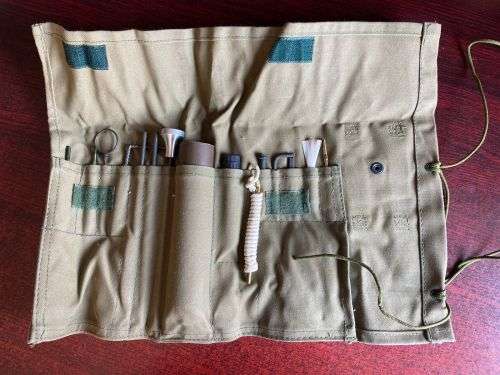 R4 CLEANING KIT IN NEW ,NEVER USED,CONDITION-COMPLETE