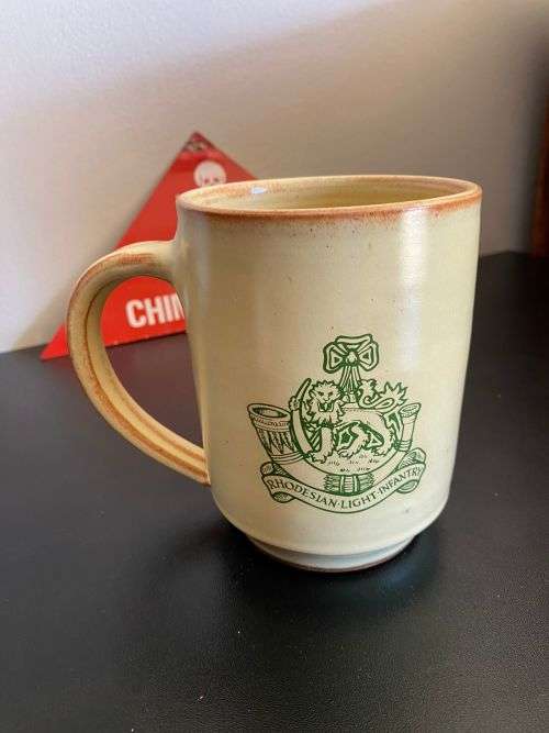RHODESIAN LIGHT INFANTRY MUG-GOOD CONDITION-HEIGHT 12,5 CM