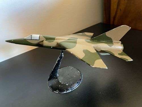 SADF PERIOD MIRAGE,DESK ORNAMENT NORMALLY A GIFT FROM THE MANUFACTURERS TO HIGH RANKING OFFICERS-BAS