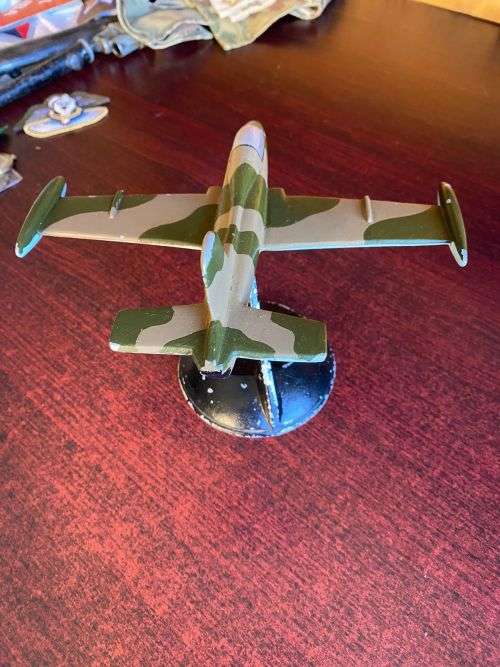 SADF PERIOD IMPALA DESK ORNAMENT,NORMALLY A GIFT FROM THE MANUFACTURERS TO HIGH RANKING OFFICER-BASE