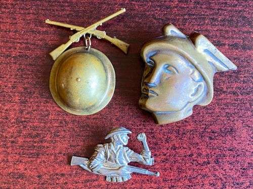 SELECTION OF 3 WW2 PERIOD BADGES-SOLD TOGETHER