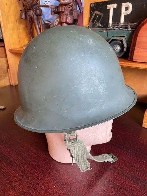 SADF PERIOD `STAAL DAK` IN VERY GOOD CONDITION-ALL CHIN STRAPS COMPLETE