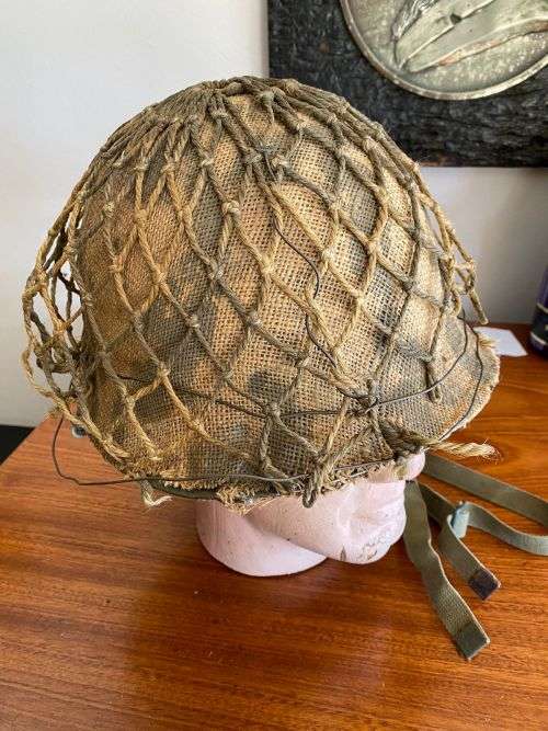SADF PERIOD `STAALDAK` THIS HELMET COMES WITH CAMO NETTING AND 2 ATTACHMENT POINTS FOR CHIN STRAP -E