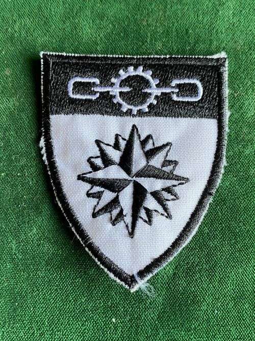 RECCE REGT. SUPPORT DEPOT EMBROIDERED TRACK SUIT BADGE-ORIGINAL