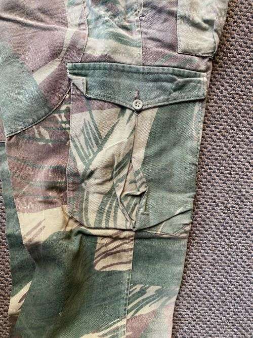 RHODESIAN CAMO TROUSERS SIZE 32-PIPE LENGTH 70 CM-USED CONDITION-ALL BUTTONS COMPELTE-REINFORCED BA