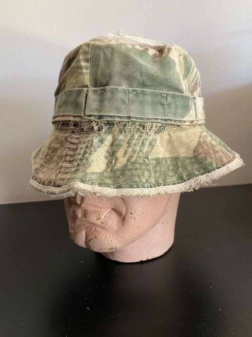WELL USED,ORIGINAL RHODESIAN CAMO BUSH HAT-SIZE LARGE-INSIDE RING MEASURES 56CM-PIECE OF HISTORY