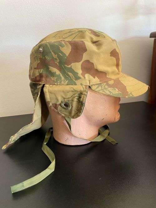 POLICE TASK FORCE 2ND PATTERN CAMO FLAP CAP-INSIDE RING MEASURES 56 CM-CONDITION LIKE NEW
