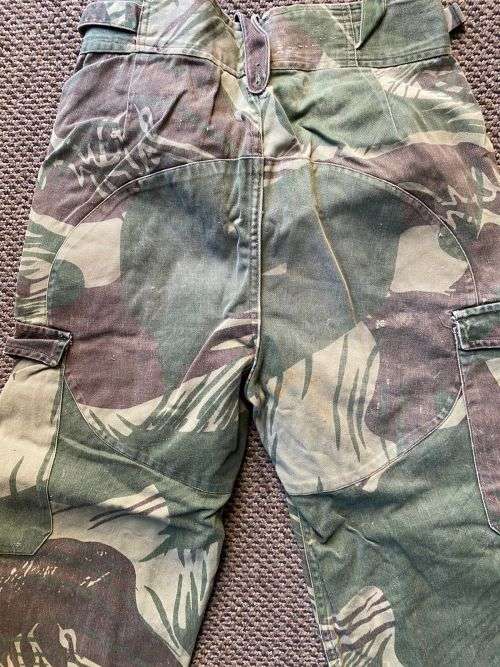 RHODESIAN CAMO TROUSERS-SIZE 32 PIPE LENGTH OF 66 CM-USED BUT GOOD CONDITION