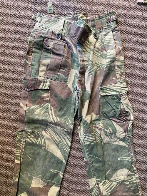 RHODESIAN CAMO TROUSERS-SIZE 32 PIPE LENGTH OF 66 CM-USED BUT GOOD CONDITION