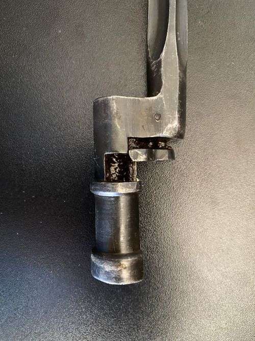 RUSSIAN 1891/30 WITH PRESS CATCH BAYONET FOR THE MOSIN NAGENT 1891 RIFLE-EXTENDED LENGTH 50,5CM-GOOD