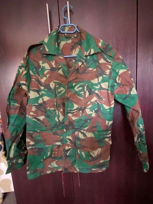 RENAMO RECCE COPY-CAMO JACKET-SIZE MEDIUM-MEASURES 55CM ARMPIT TO ARMPIT-CONDITION UNWORN