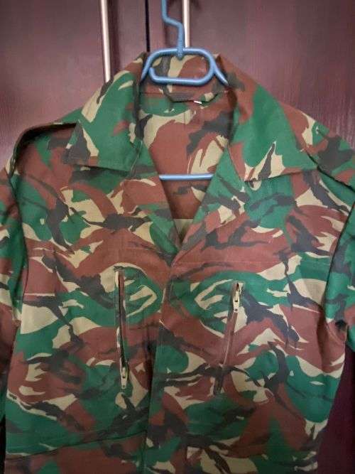 RENAMO RECCE COPY-CAMO JACKET-SIZE MEDIUM-MEASURES 55CM ARMPIT TO ARMPIT-CONDITION UNWORN