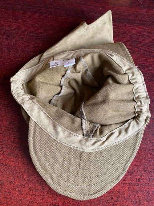 RECCE COPY TYPE F,LIGHT BROWN CAP- STILL WITH PAPER LABEL FOR CROSS REFERENCE CHART-SIZE M,INSIDE RI