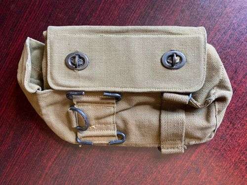 RHODESIA PATTERNS-RADIO POUCH-MAKERS STAMP ON INSIDE