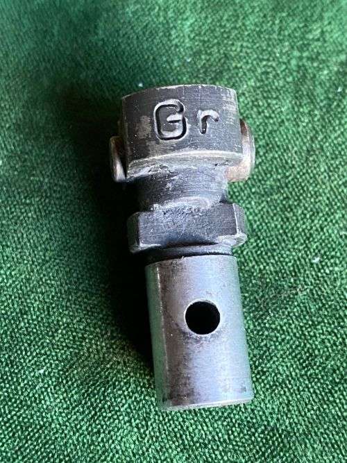R1 RIFLE GAS PLUG