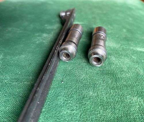 R1 CHAMBER GUAGES X2 + BROKEN COCKING LEVER