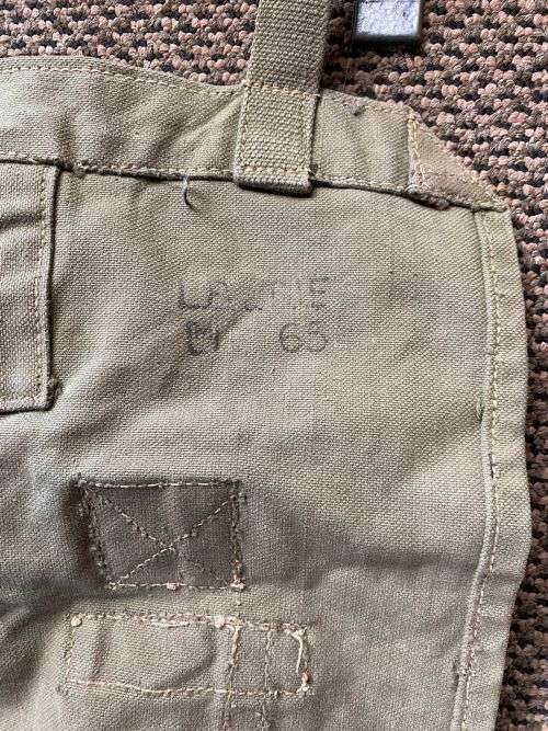 PATTERN 63 RHODESIAN WEBBING-LARGE BACK PACK-ONE FRONT CLIP MISSING-OTHERWISE GOOD CONDITION-MAKER S