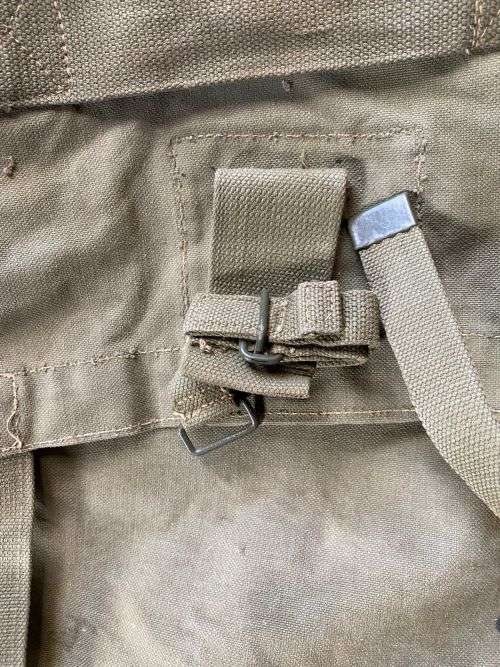 PATTERN 63 RHODESIAN WEBBING-LARGE BACK PACK-ONE FRONT CLIP MISSING-OTHERWISE GOOD CONDITION-MAKER S