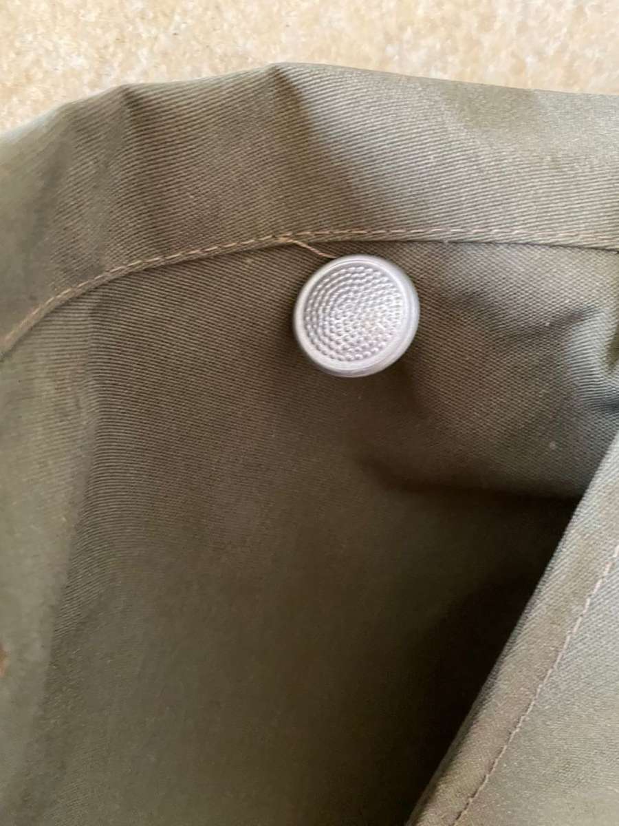 WEST GERMAN MILITARY RAIN COAT-SIZE MEDIUM -MEASURES 53CM ARMPIT TO ARMPIT-GOOD CONDITION WITH ALL B
