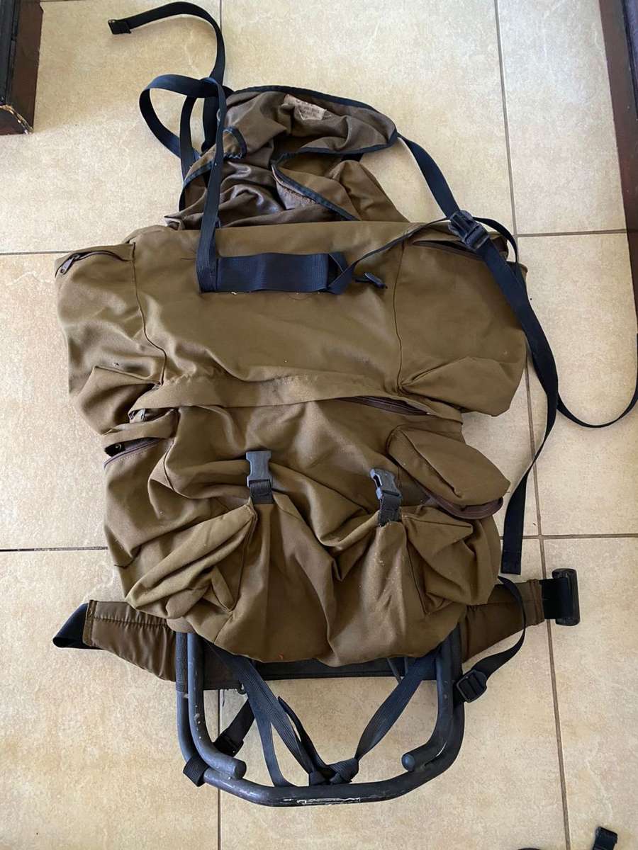 SADF PATTERN 83 LARGE BACK PACK WITH H FRAME-GOOD AND COMPLETE CONDITION