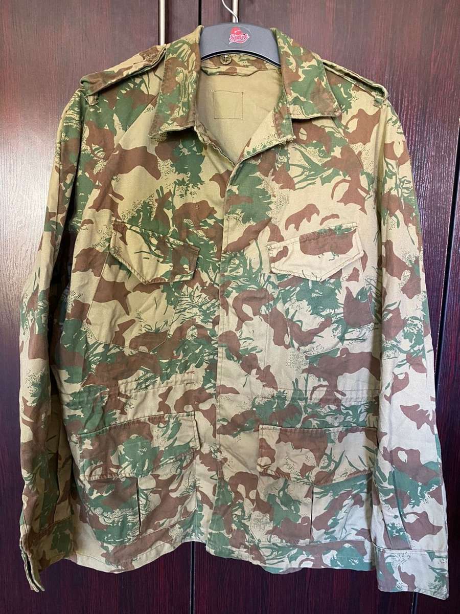 TASK FORCE 2nd PATTERN SIZE LARGE-MEASURES 60CM ARMPIT TO ARMPIT-GOOD CONDITION,WITHOUT ANY DAMAGE