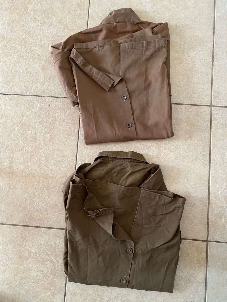 SADF PERIOD-NUTRIA SHIRTSX2- ONE LONG SLEEVE -THE OTHER SHORT SLEEVE-SIZE MEDIUM