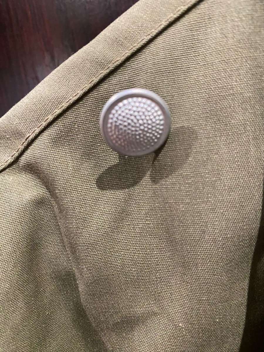 WEST GERMAN,MILITARY ISSUE RAIN COAT HIGH QUALITY IN ALMOST UNWORN CONDITION-SIZE MEDIUM TO LARGE-ME