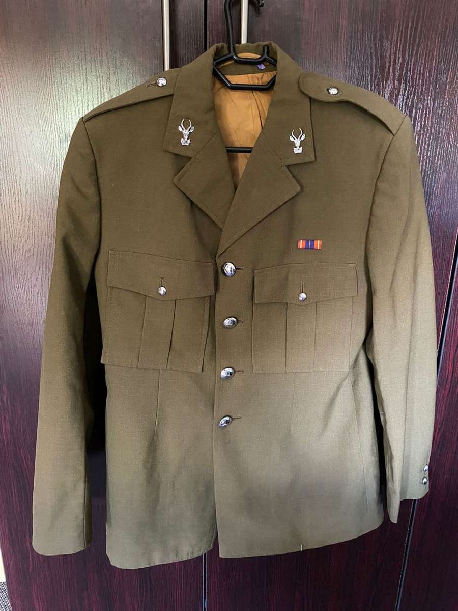 SADF INFANTRY STEP OUT JACKET-SIZE SMALL-MEASURES 46 CM ARMPIT TO ARMPIT-GOOD CONDITION