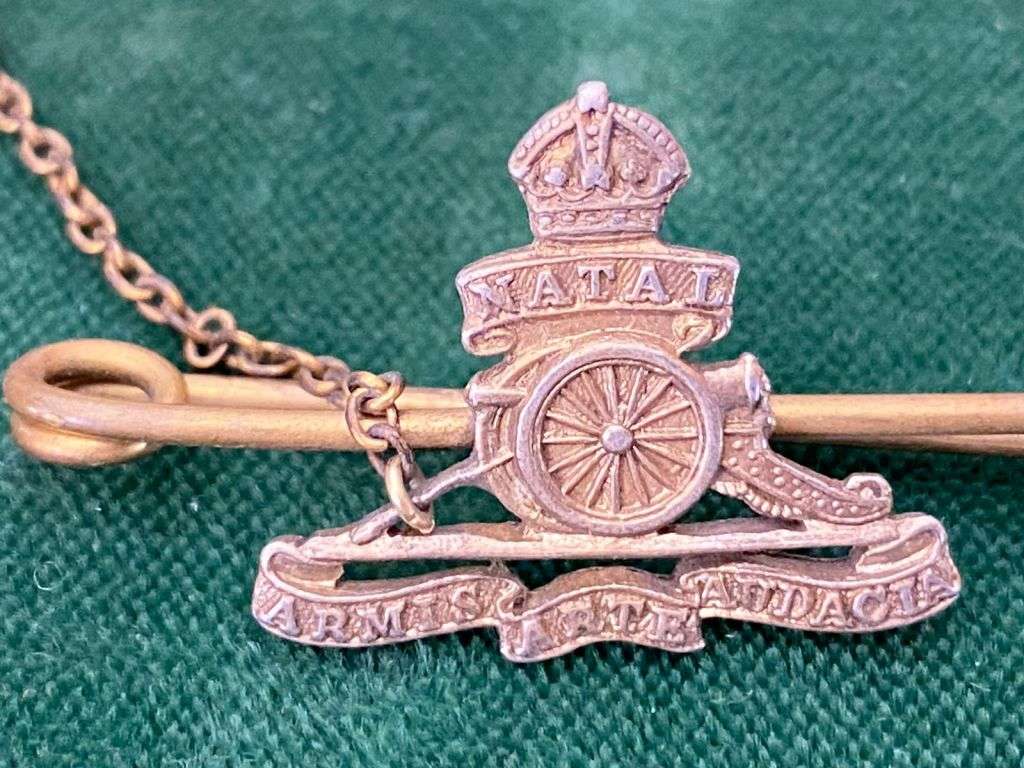 NATAL ARTILLERY SWEETHEART BADGE
