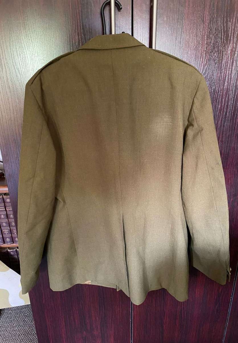 EARLY MEDICAL CORPS STEP OUT JACKET-SIZE MEDIUM-MEASURES 55 CM ARMPIT TO ARMPIT