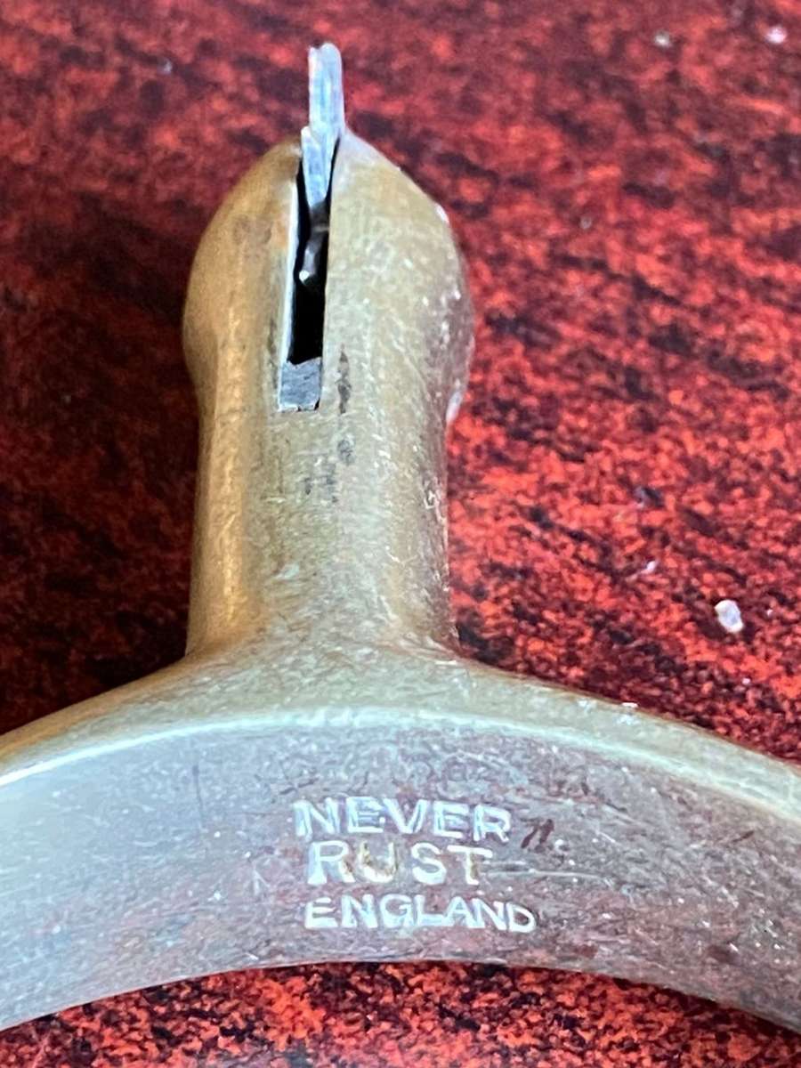 RHODESIA BSAP HORSE SPUR MADE IN ENGLAND BY NEVER RUST-NEVER USED