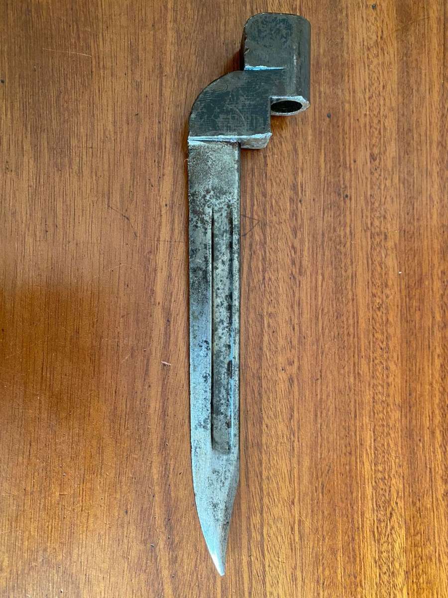 BRITISH NO 9 BAYONET-NO SCABBARD-PLEASE LOOK AT MARKINGS