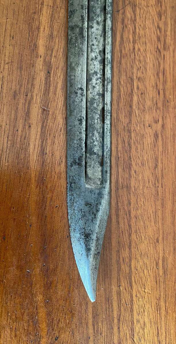 BRITISH NO 9 BAYONET-NO SCABBARD-PLEASE LOOK AT MARKINGS