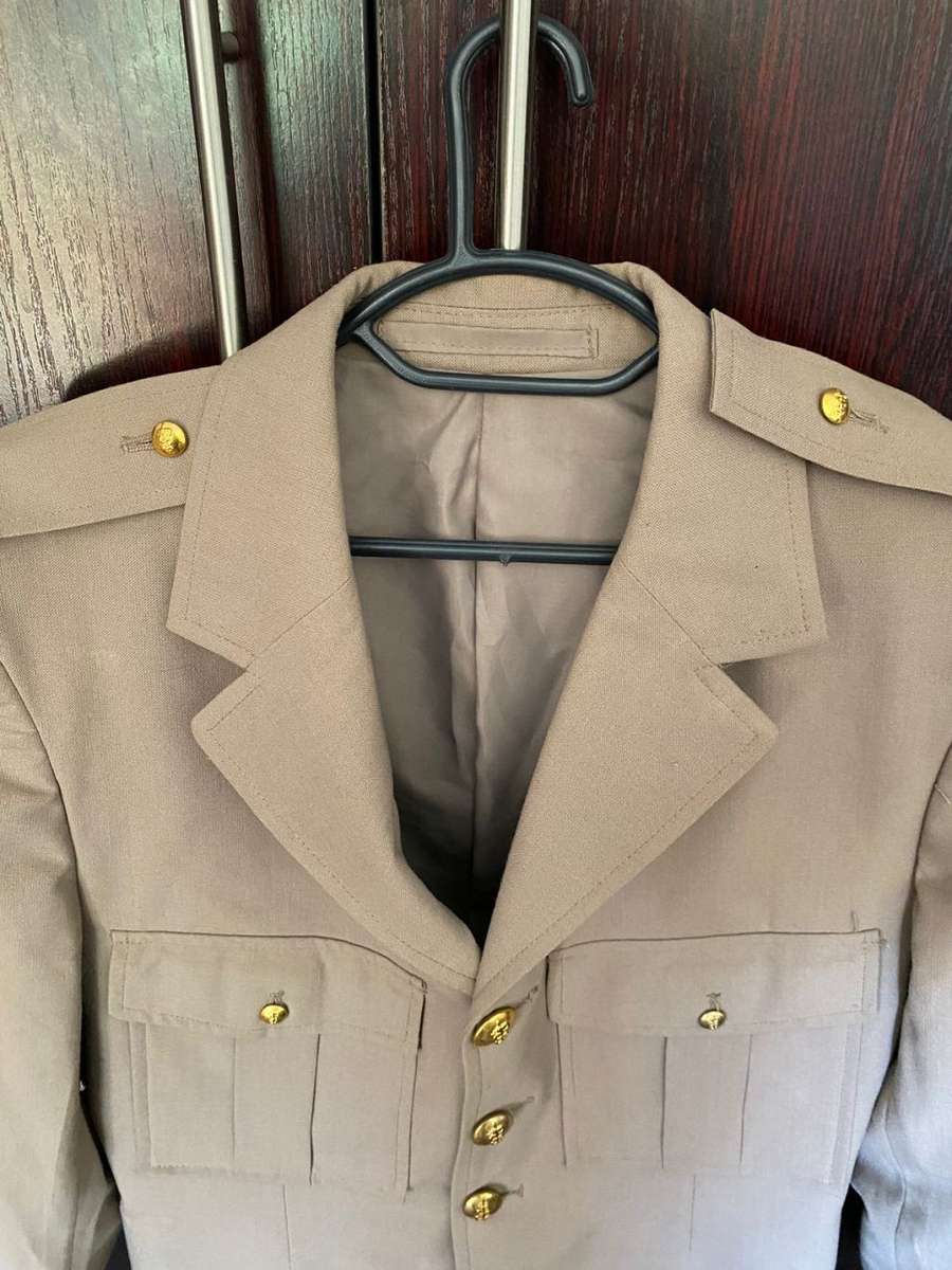 SA MEDICAL SERVICES UNIFORM JACKET-SIZE MEDIUM-MEASURES 51 CM ARMPIT TO ARMPIT-GOOD CONDITION