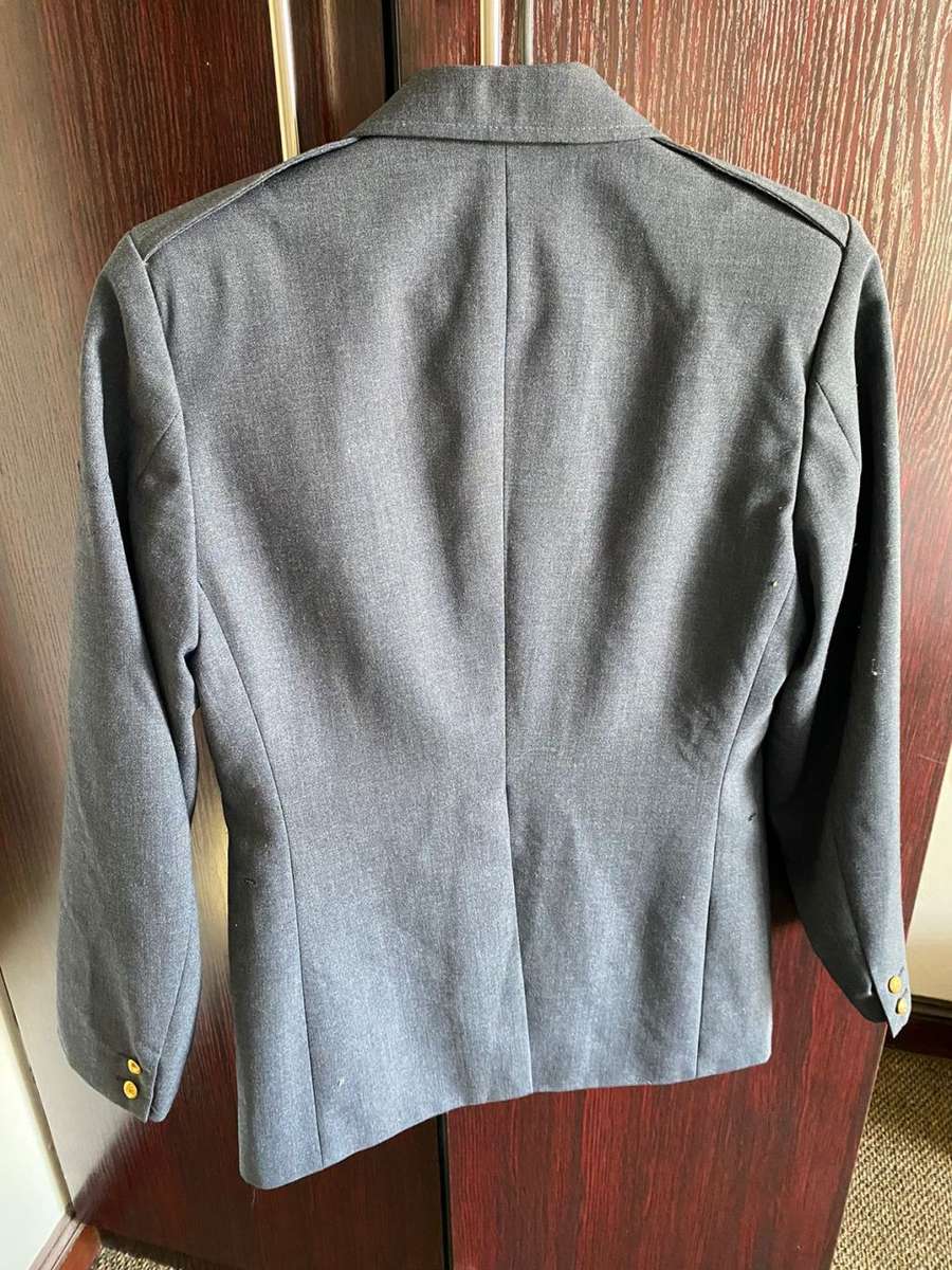 SAAF TUNIC JACKET-SIZE SMALL-MEASURES 47CM ARMPIT TO ARMPIT-USED BUT GOOD CONDITION