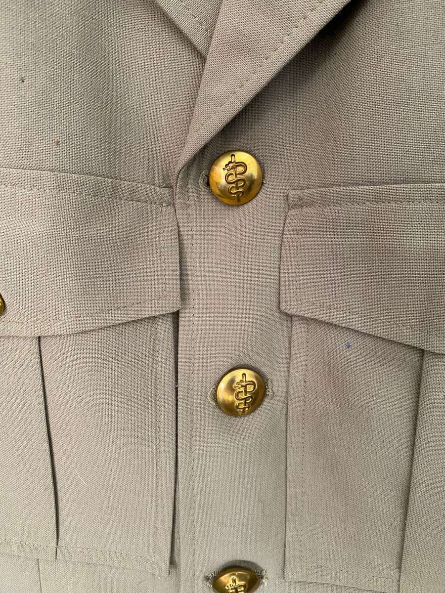 SADF MEDICAL CORPS-STEP OUT JACKET-SIZE SMALL-MEASURES 42 CM ARMPIT TO ARMPIT