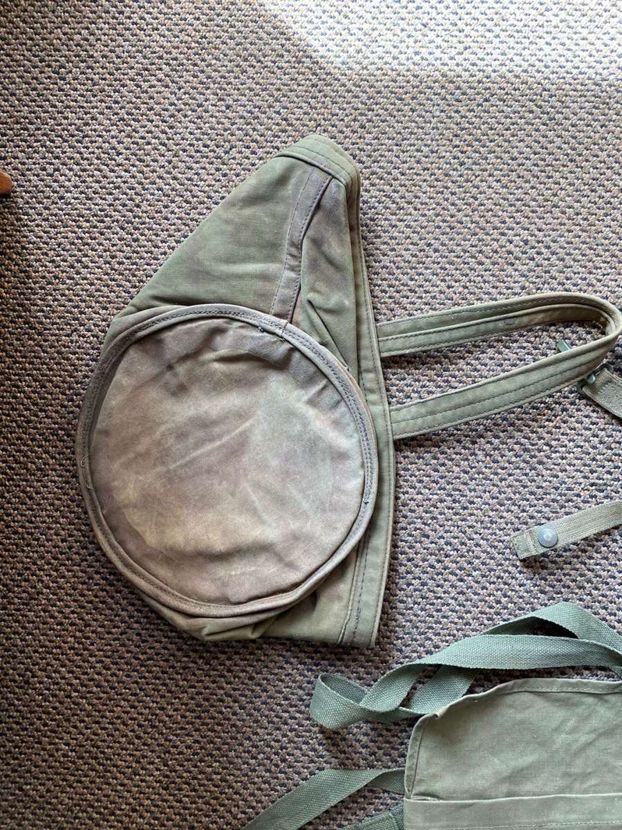 MIXED LOT OF 4 SADF ITEMS-SOLD TOGETHER