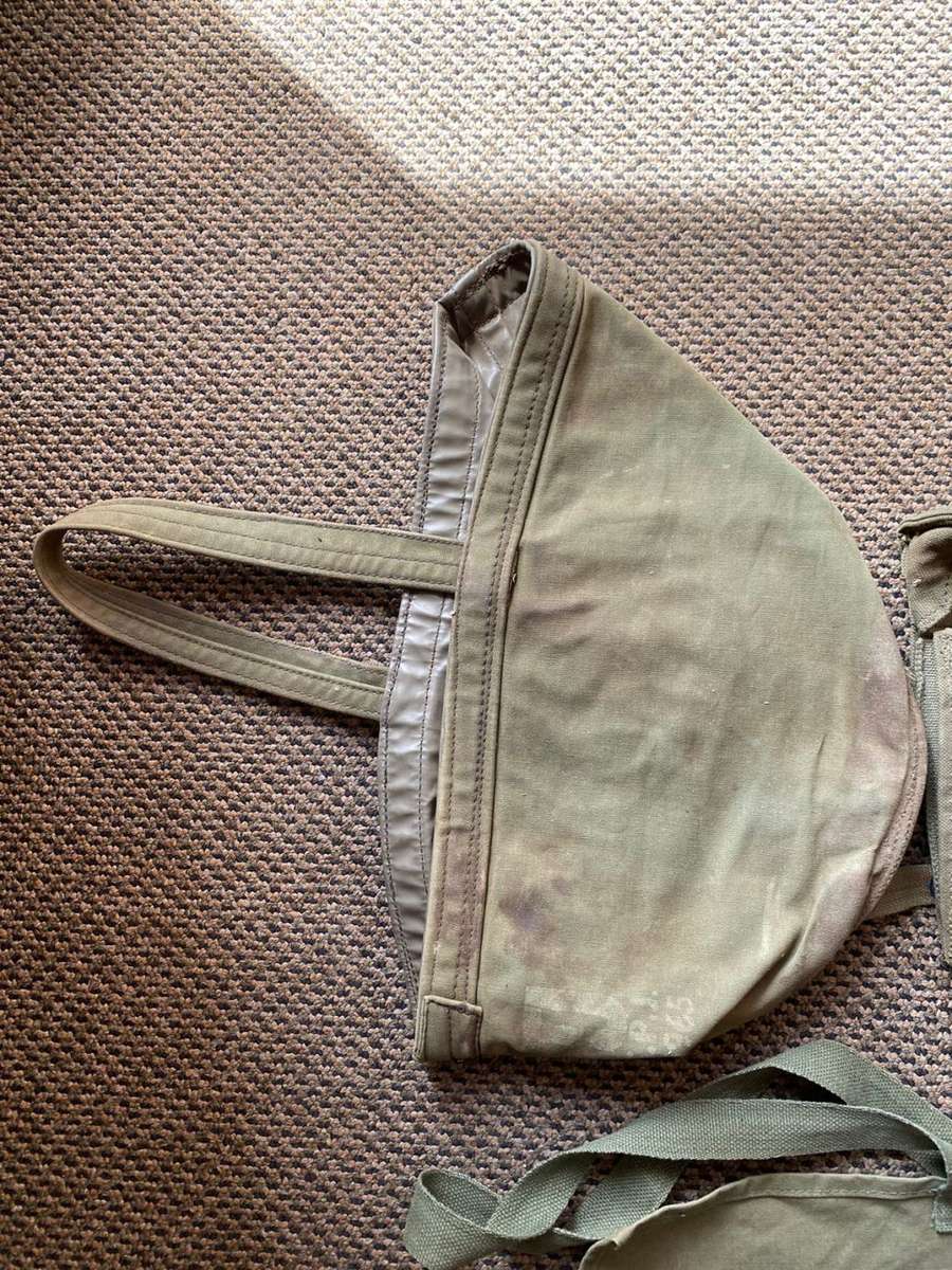 MIXED LOT OF 4 SADF ITEMS-SOLD TOGETHER