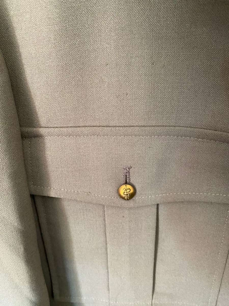 SA MEDICAL CORPS-STEP OUT JACKET-SIZE MEDIUM-MEASURES 50 CM ARMPIT TO ARMPIT