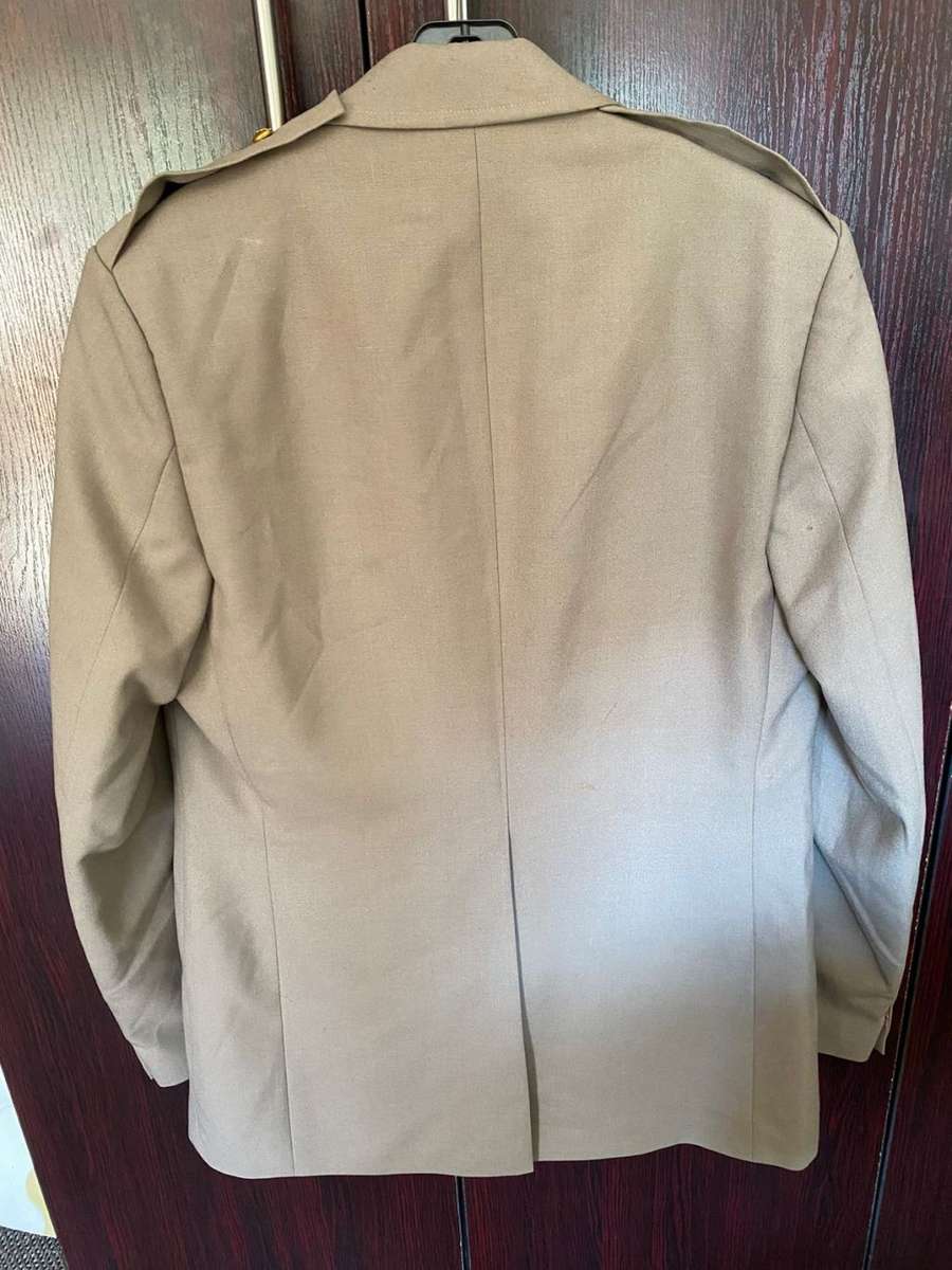 SA MEDICAL CORPS-STEP OUT JACKET-SIZE MEDIUM-MEASURES 50 CM ARMPIT TO ARMPIT