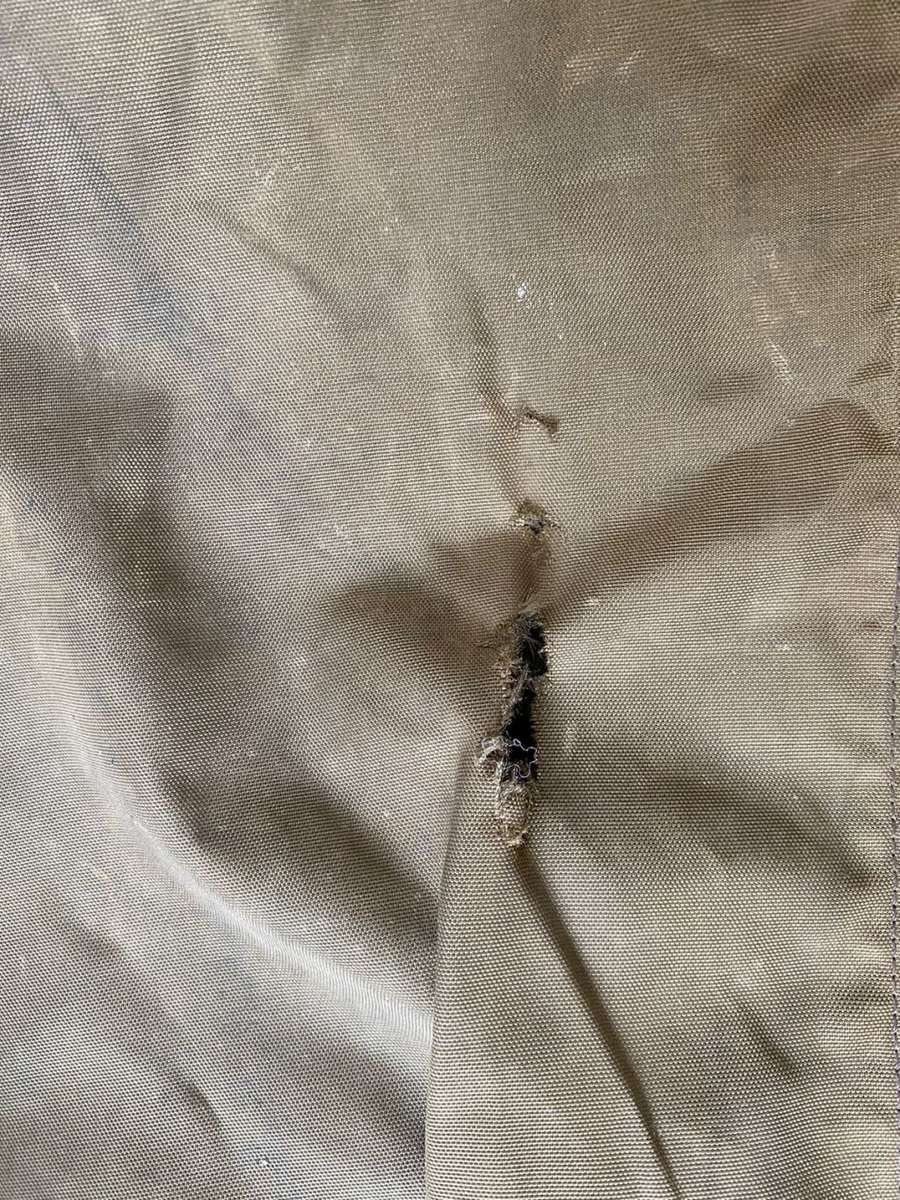 SADF NYLON DUFFLE BAG-ZIP INTACT-USED-PLEASE LOOK AT PICS FOR DAMAGE