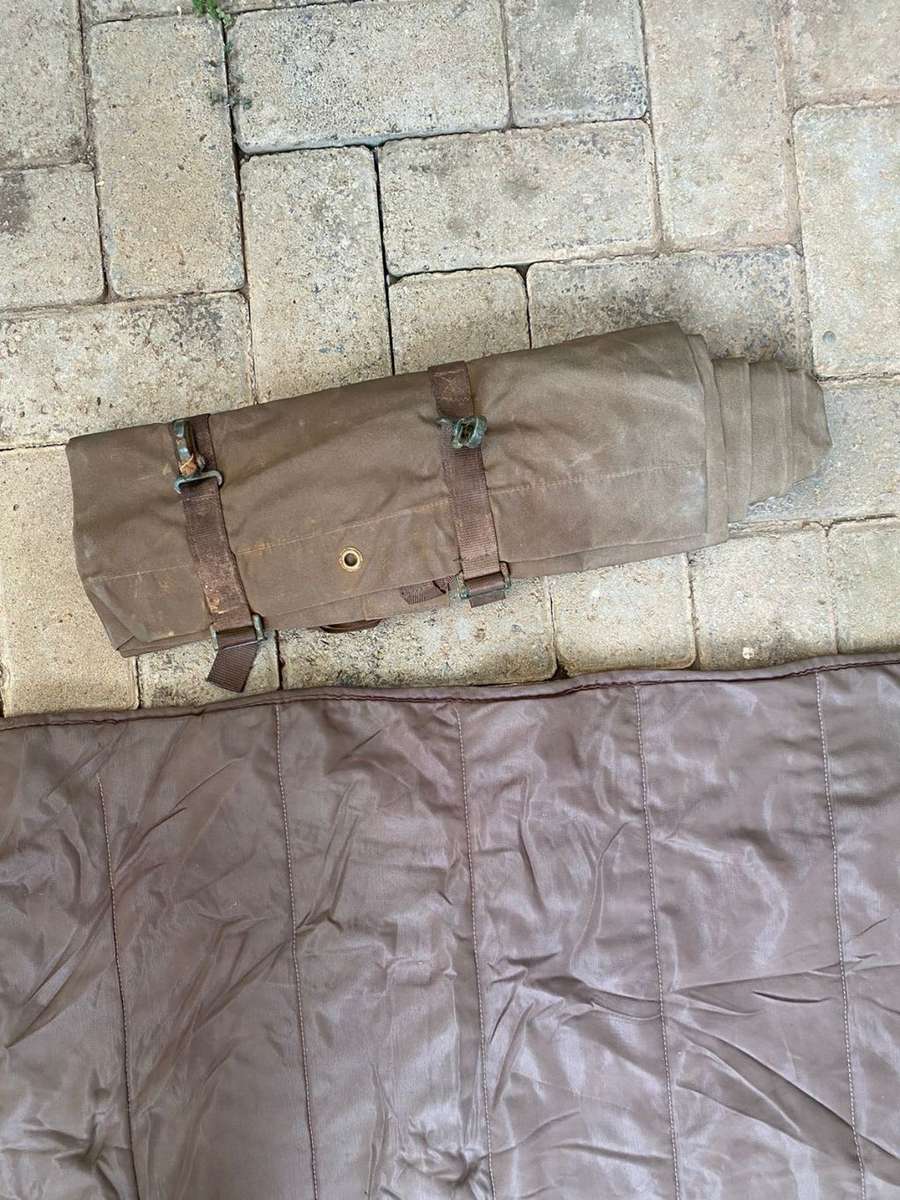 SLEEPING BAG WITH GROUND SHEET