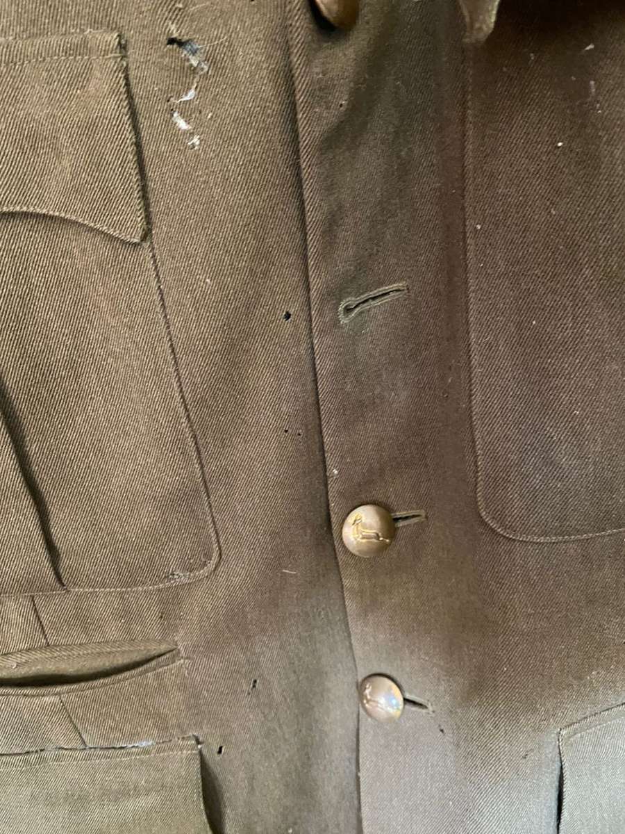 EARLY 1950`S PERIOD-INFANTRY UNIFORM JACKET SIZE LARGE-MEASURES 55CM ARMPIT TO ARMPIT-THERE IS A LOT