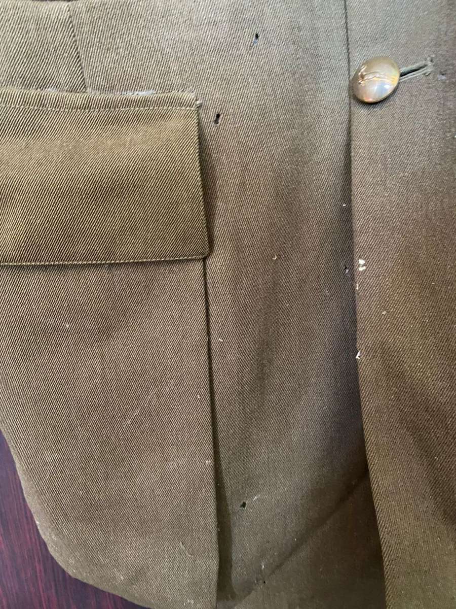 EARLY 1950`S PERIOD-INFANTRY UNIFORM JACKET SIZE LARGE-MEASURES 55CM ARMPIT TO ARMPIT-THERE IS A LOT