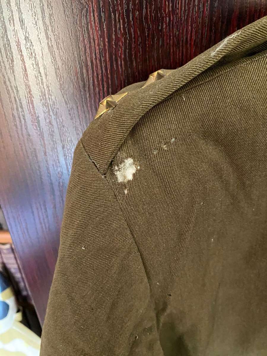 EARLY 1950`S PERIOD-INFANTRY UNIFORM JACKET SIZE LARGE-MEASURES 55CM ARMPIT TO ARMPIT-THERE IS A LOT