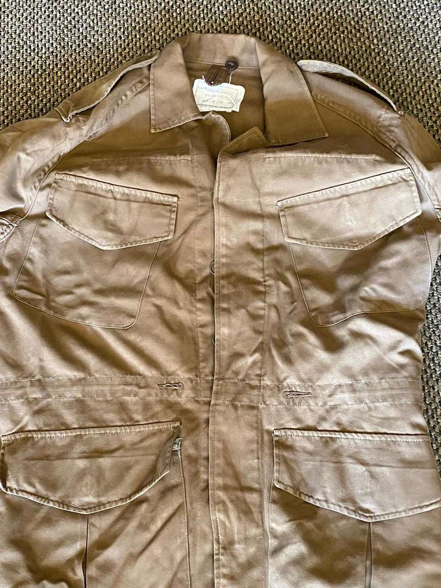 2X SADF BUSH JACKETS-SOLD TOGETHER-BORDER WAR PERIOD-SIZE MEDIUM AND LARGE-BOTH USED BUT IN GOOD CO